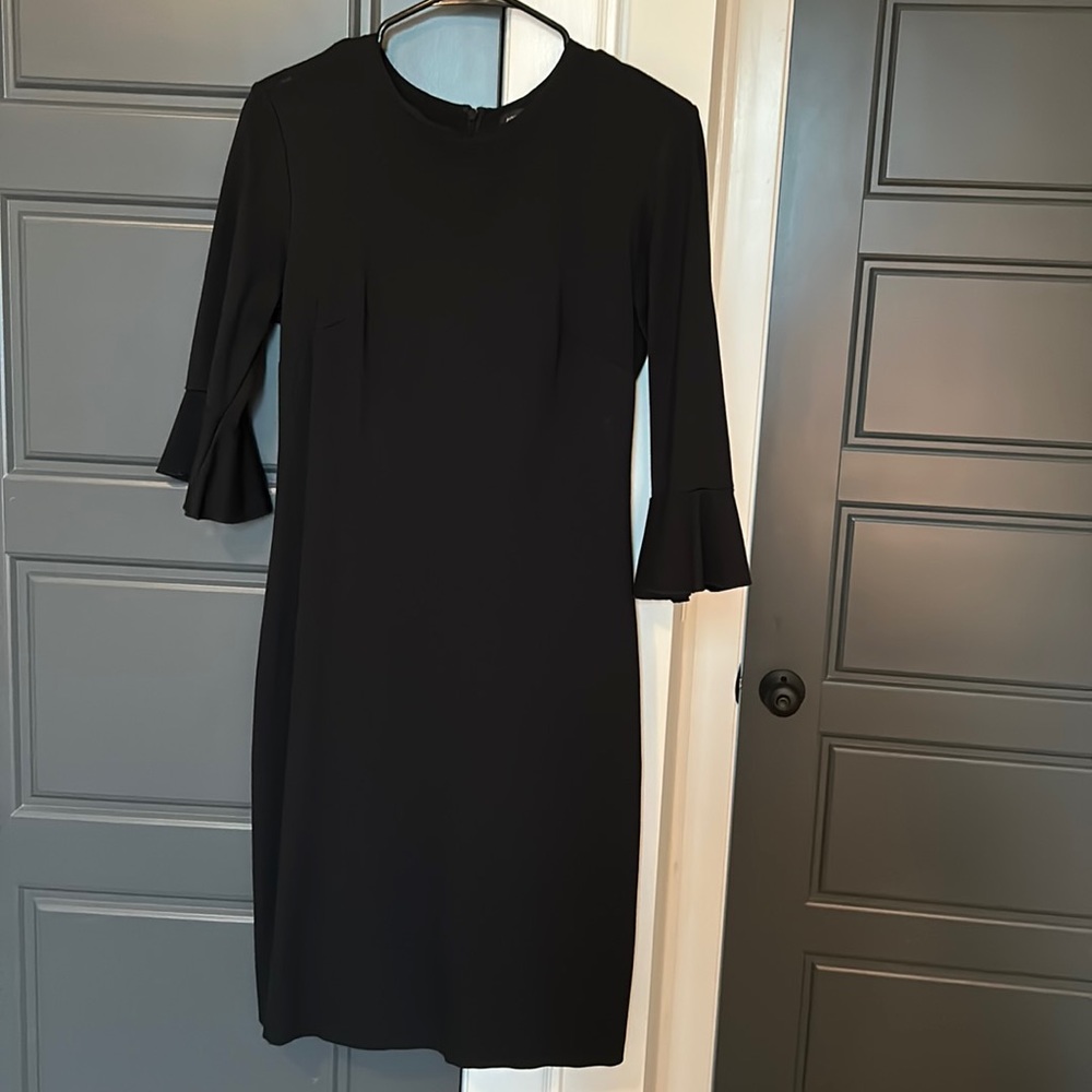 Banana Republic black stretch work dress with bell sleeves size 4